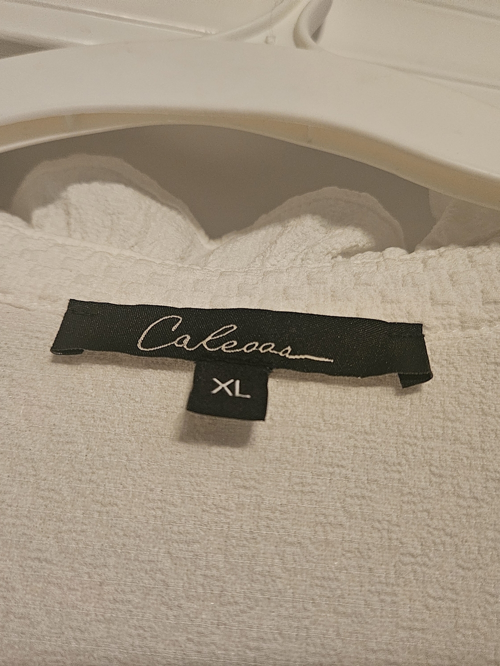 White Embroidered Ruffle-Sleeve Blouse - Picture 2 of 6
